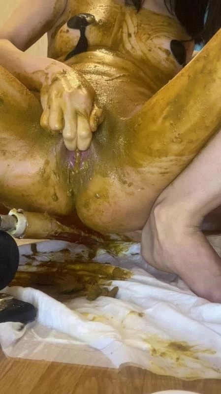 Fisting, fuck machine in both holes and smearing shit 2024 p00girl UltraHD/2K